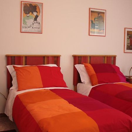 Affittacamere Parco Dei Canape Foligno Zimmer foto